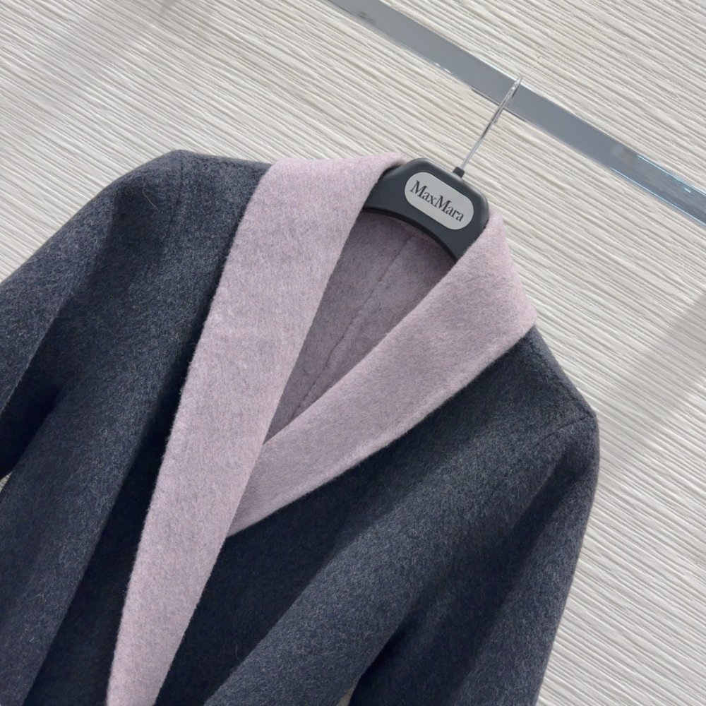 Двустороннее кашемировое пальто с лисьим мехом фото 4