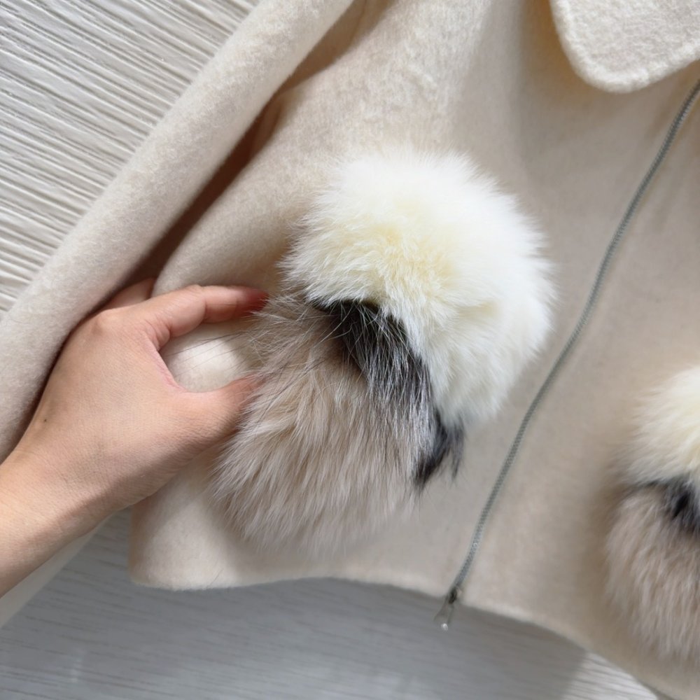 Двустороннее кашемировое пальто с лисьим мехом фото 7