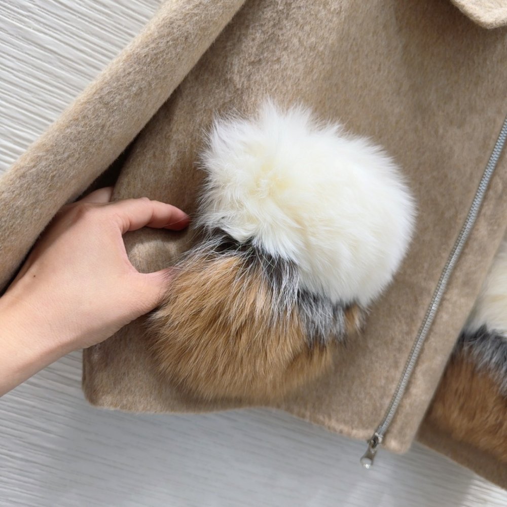 Двустороннее кашемировое пальто с лисьим мехом фото 7