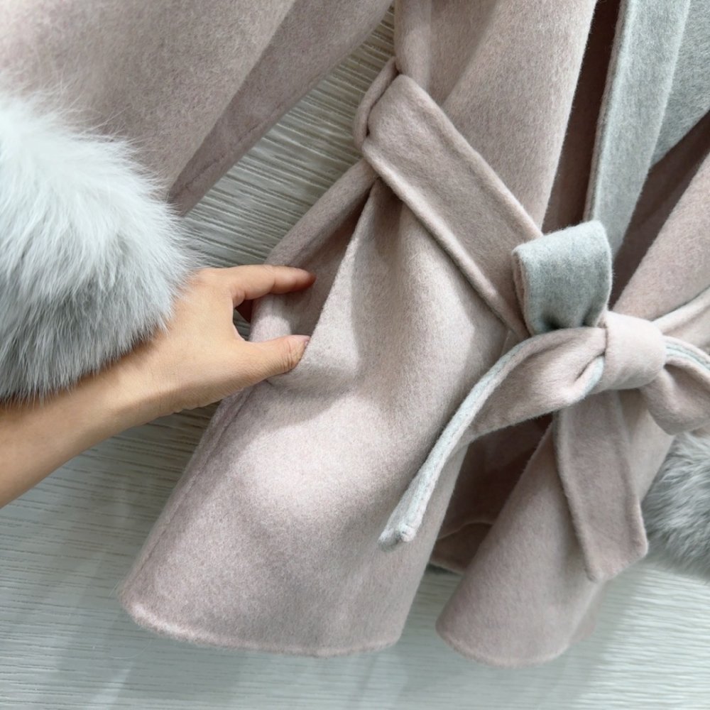 Двустороннее кашемировое пальто с лисьим мехом фото 7