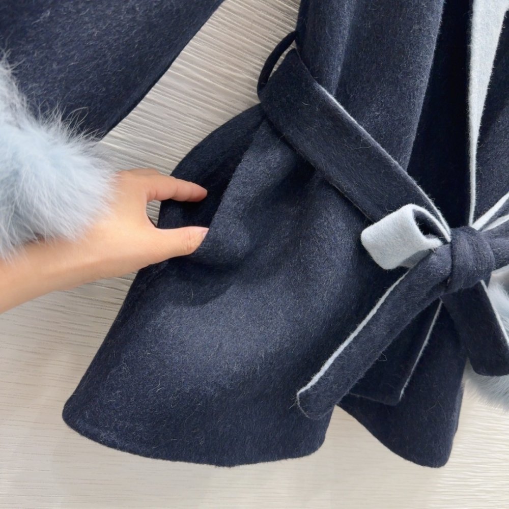 Двустороннее кашемировое пальто с лисьим мехом фото 7