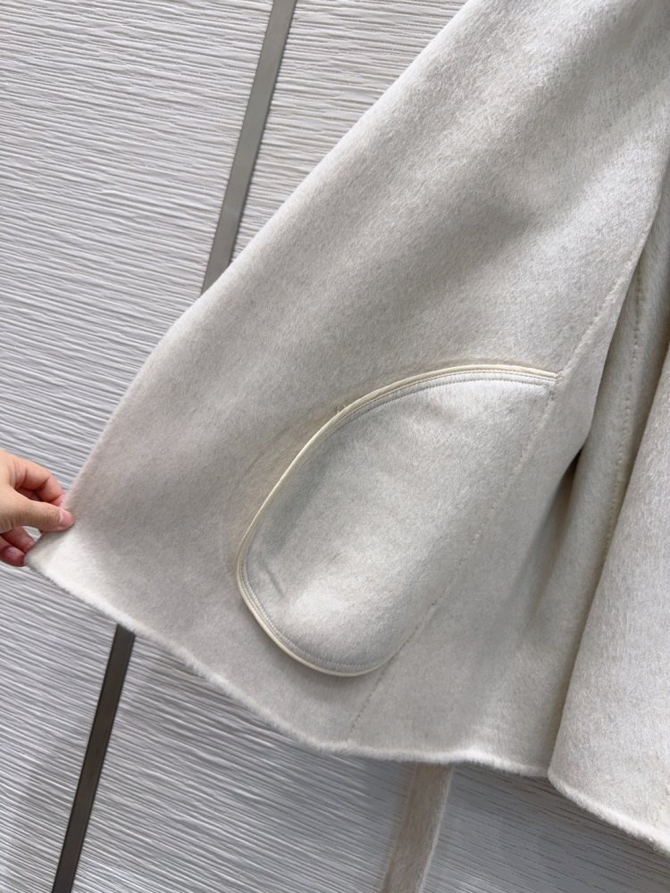 Bilateral cashmere coat from fox fur фото 8