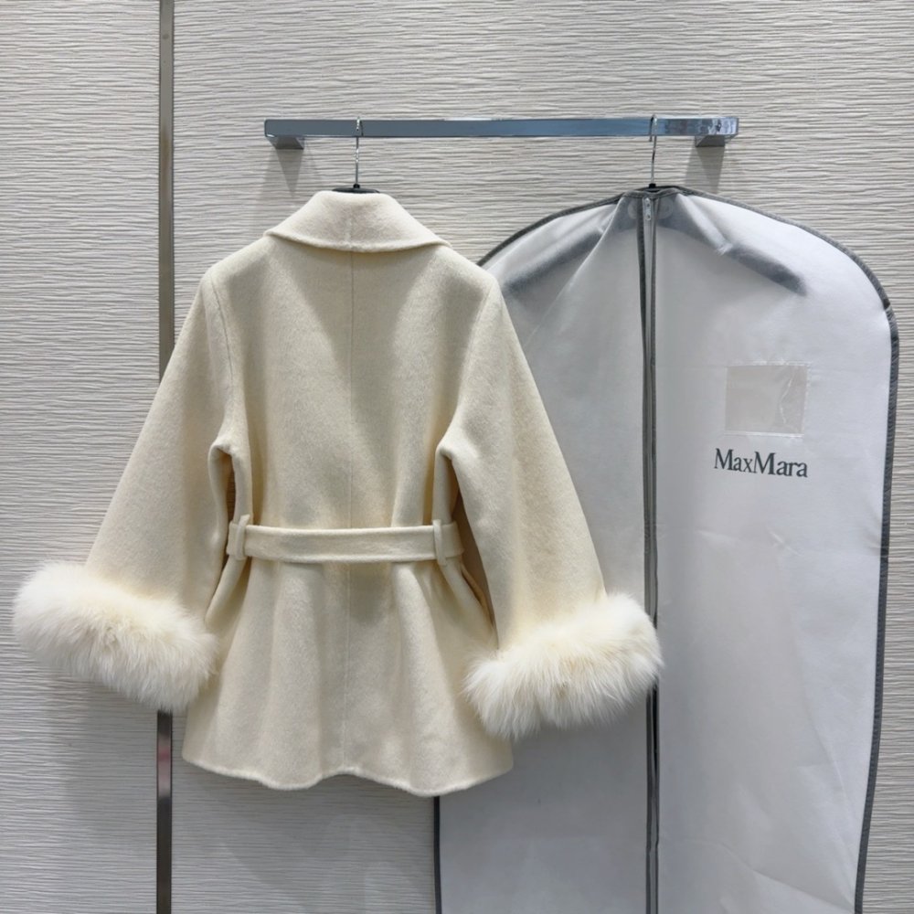 Двустороннее кашемировое пальто с лисьим мехом фото 9