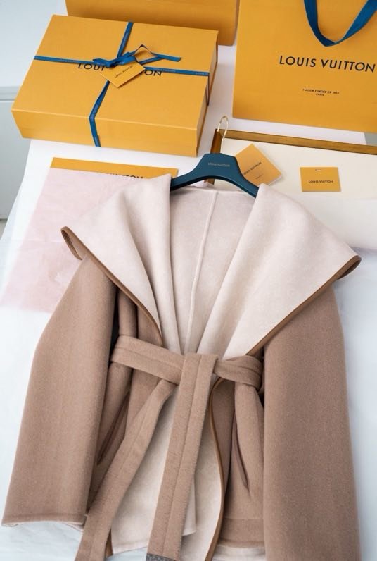 Двустороннее короткое пальто с капюшоном фото 3