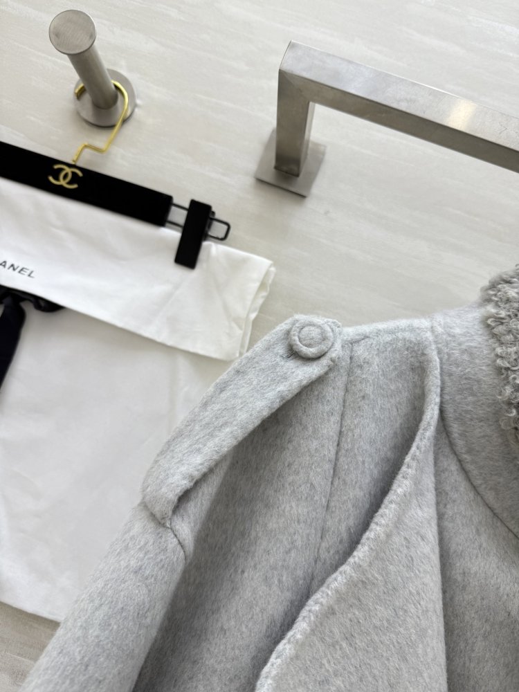 Двустороннее шерстяное пальто фото 5