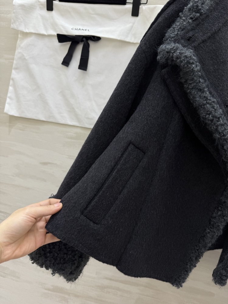 Двустороннее шерстяное пальто фото 8