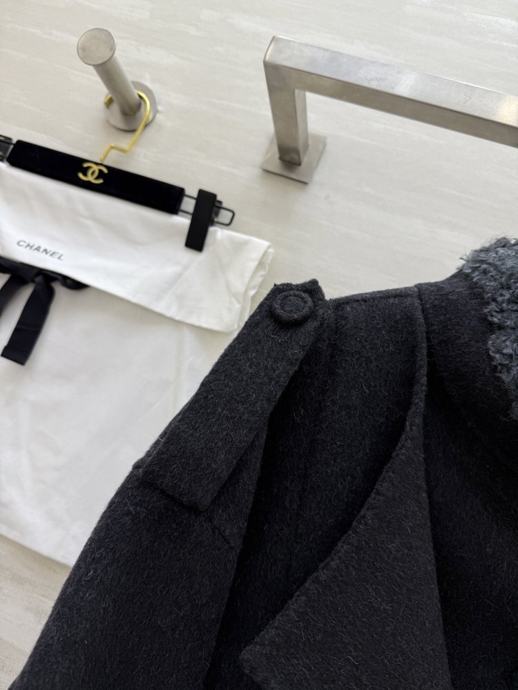 Двустороннее шерстяное пальто фото 9