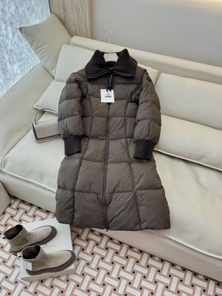 Двусторонний длинный пуховик с воротником-стойкой