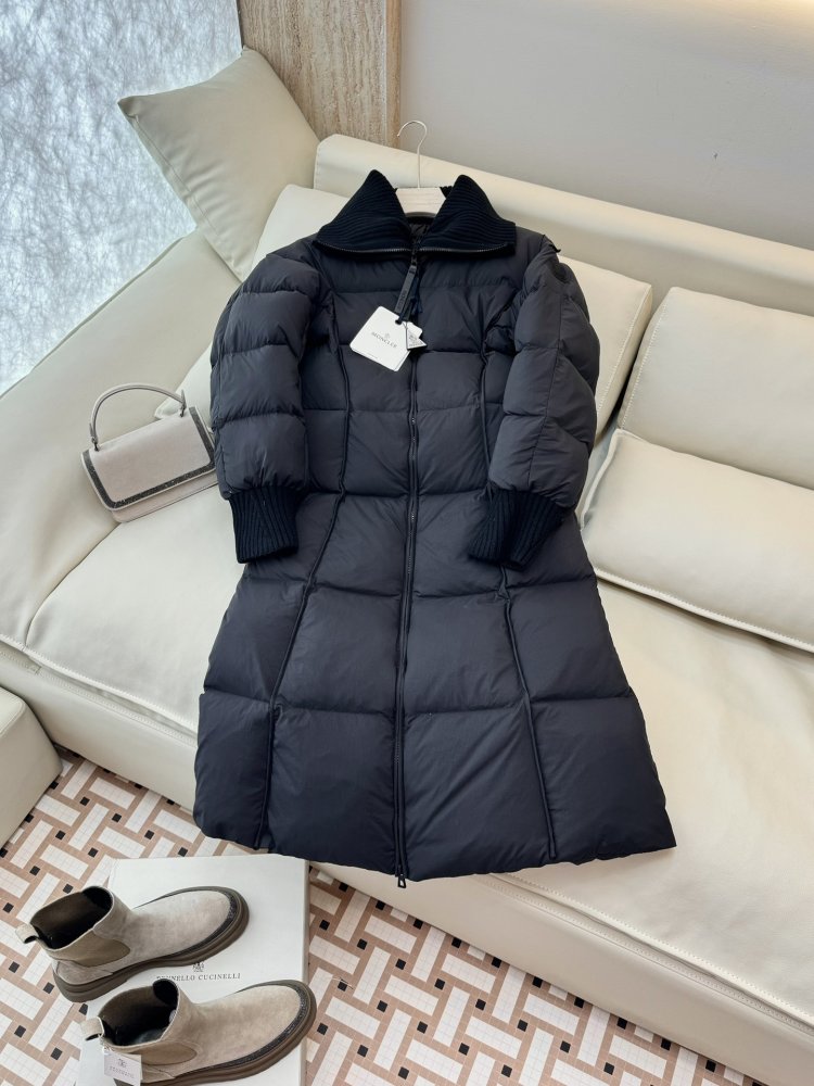 Двусторонний длинный пуховик с воротником-стойкой