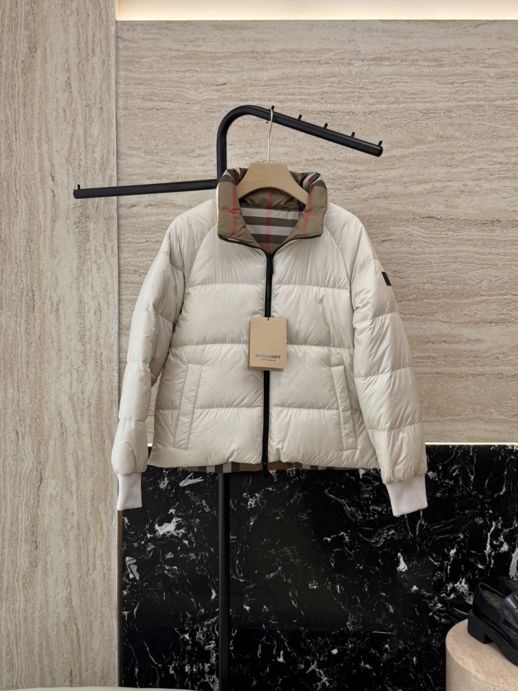 Двосторонній пуховик з довгими рукавами