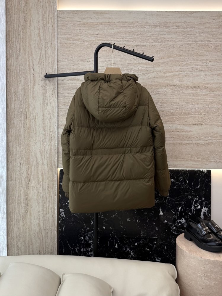 Двусторонний пуховик с длинными рукавами фото 2