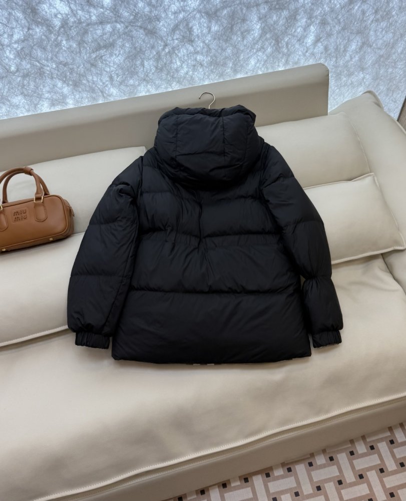 Двусторонний пуховик с длинными рукавами фото 6