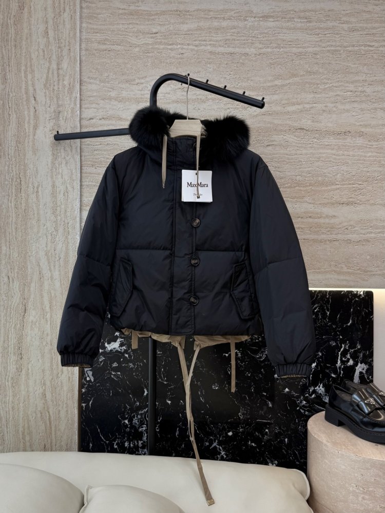 Двусторонний пуховик, воротник из меха лисы