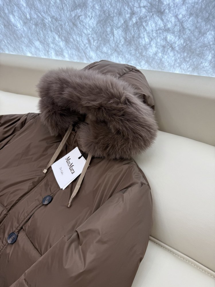 Двусторонний пуховик, воротник из меха лисы фото 7