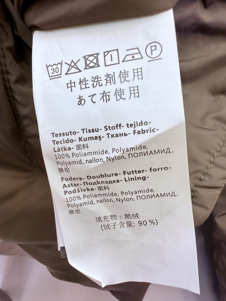 Двусторонний пуховик, воротник из меха лисы фото 9