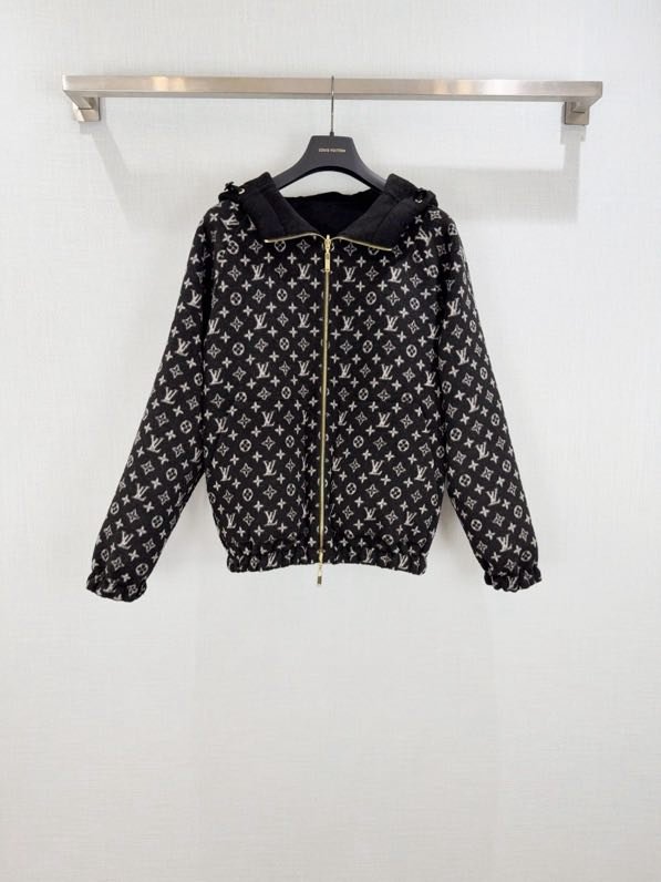 Двусторонний шерстяной свитер