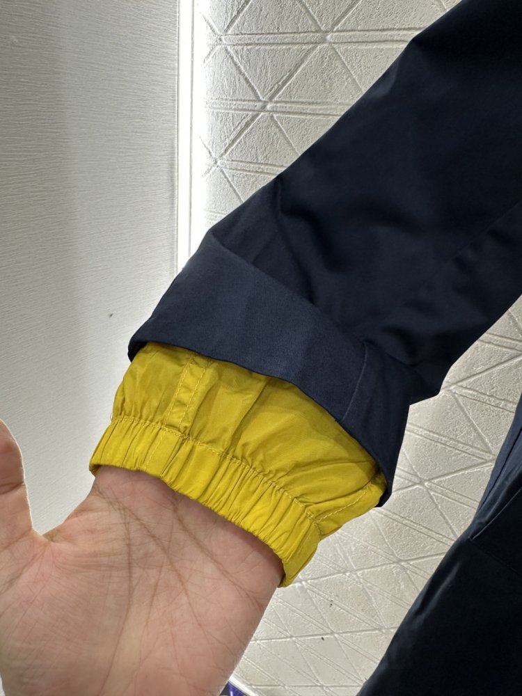 Двусторонний тренчкот с капюшоном фото 6