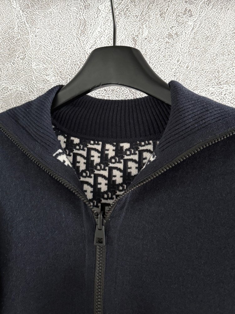 Двусторонний вязаный кардиган с капюшоном фото 2