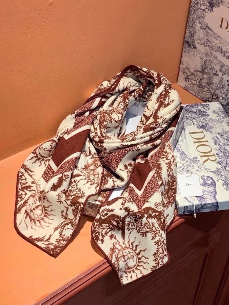 Two-sided velvet shawl of silks and cashmere 140x140 cm