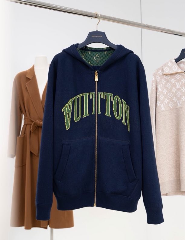 Двусторонняя толстовка