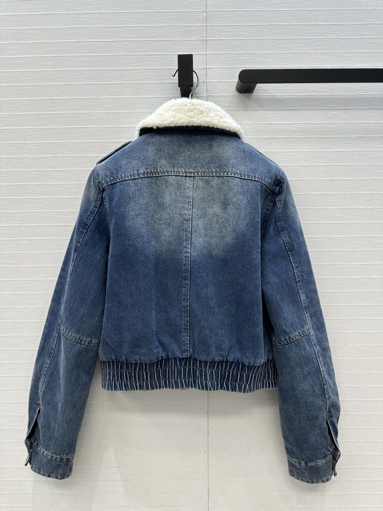 Джинсовая куртка с меховым воротником фото 9