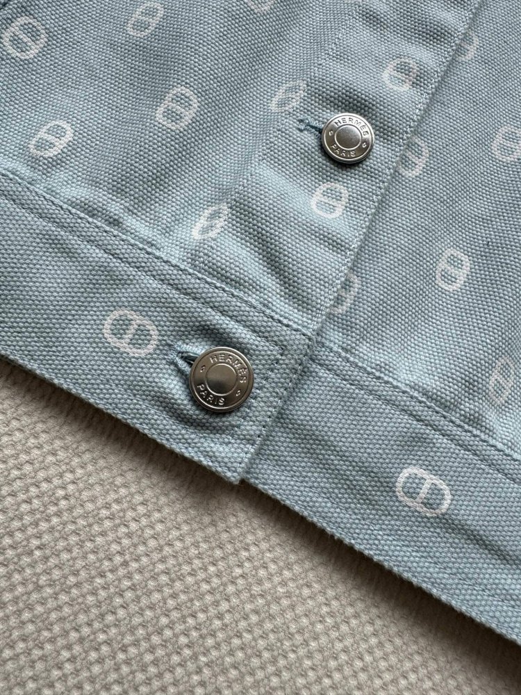 Джинсова куртка жіноча фото 7