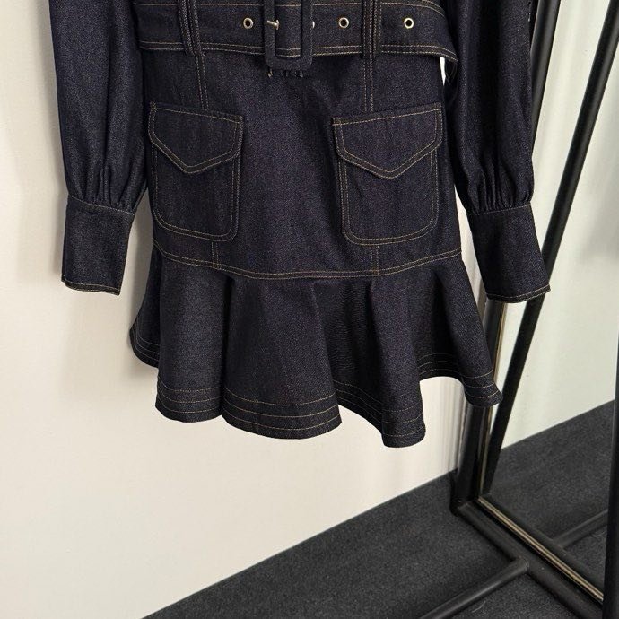 Джинсовое платье с бантом на вороте фото 2