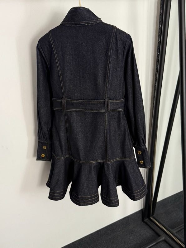 Джинсовое платье с бантом на вороте фото 4