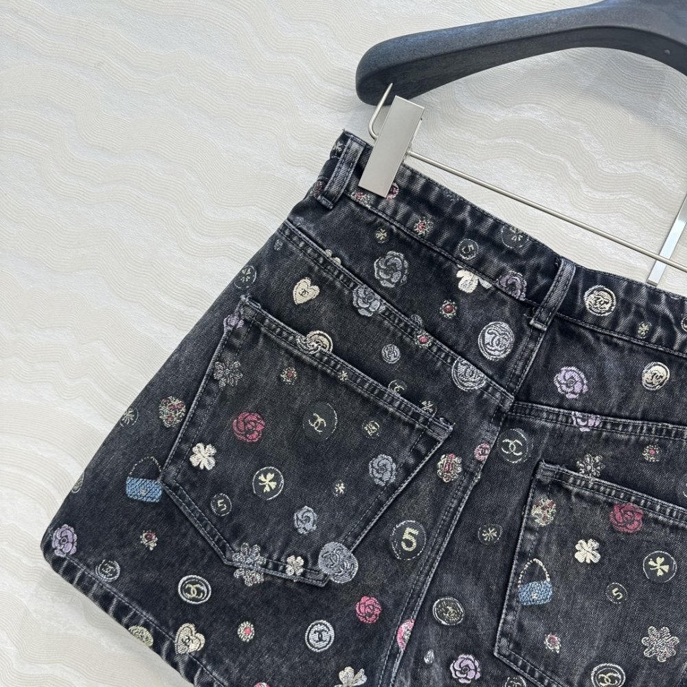 Джинсовые шорты Coco girl с принтом фото 9