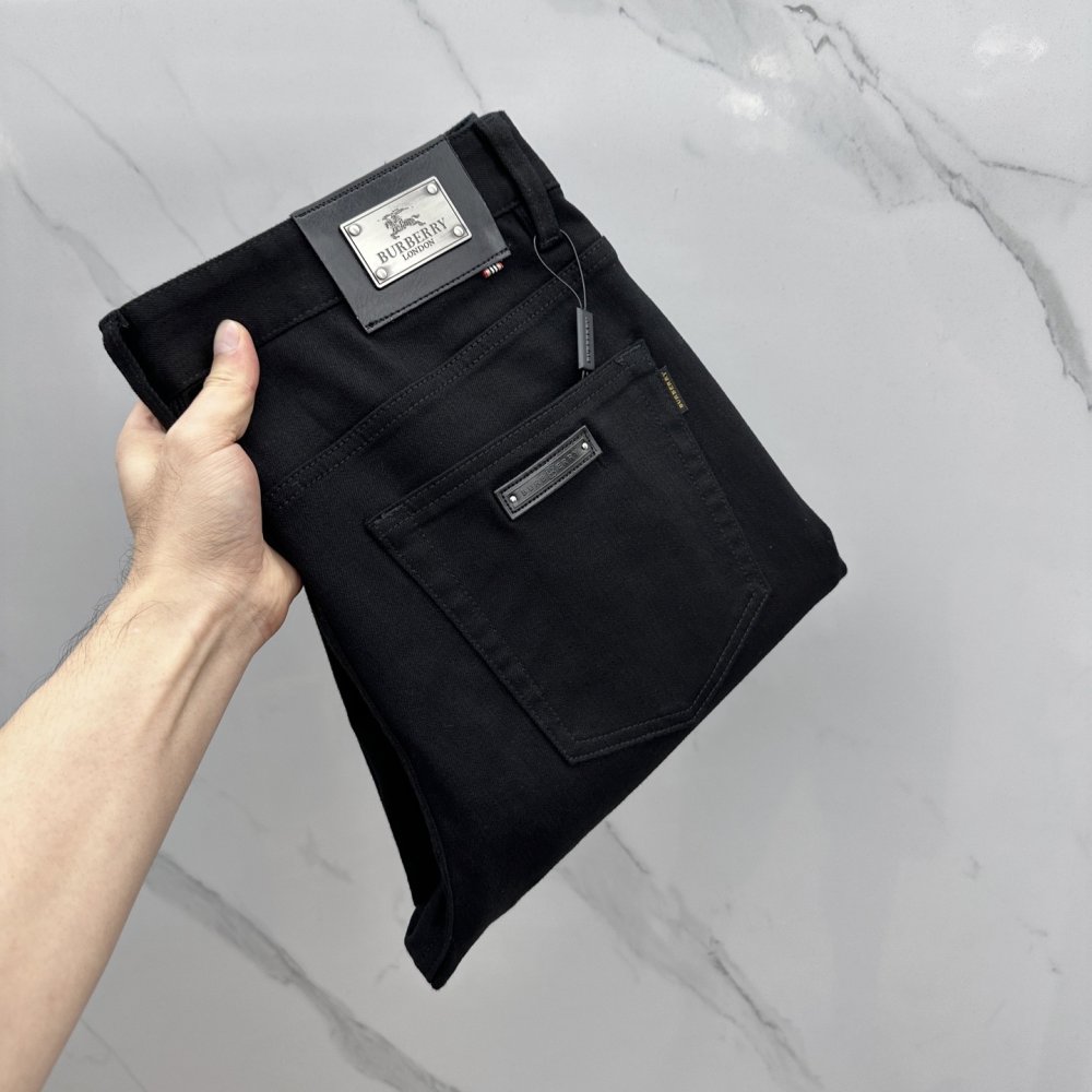 Джинсы мужские