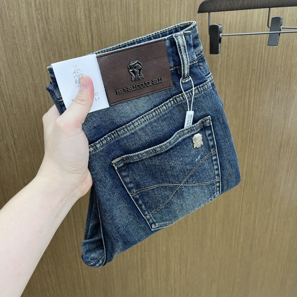 Джинсы мужские