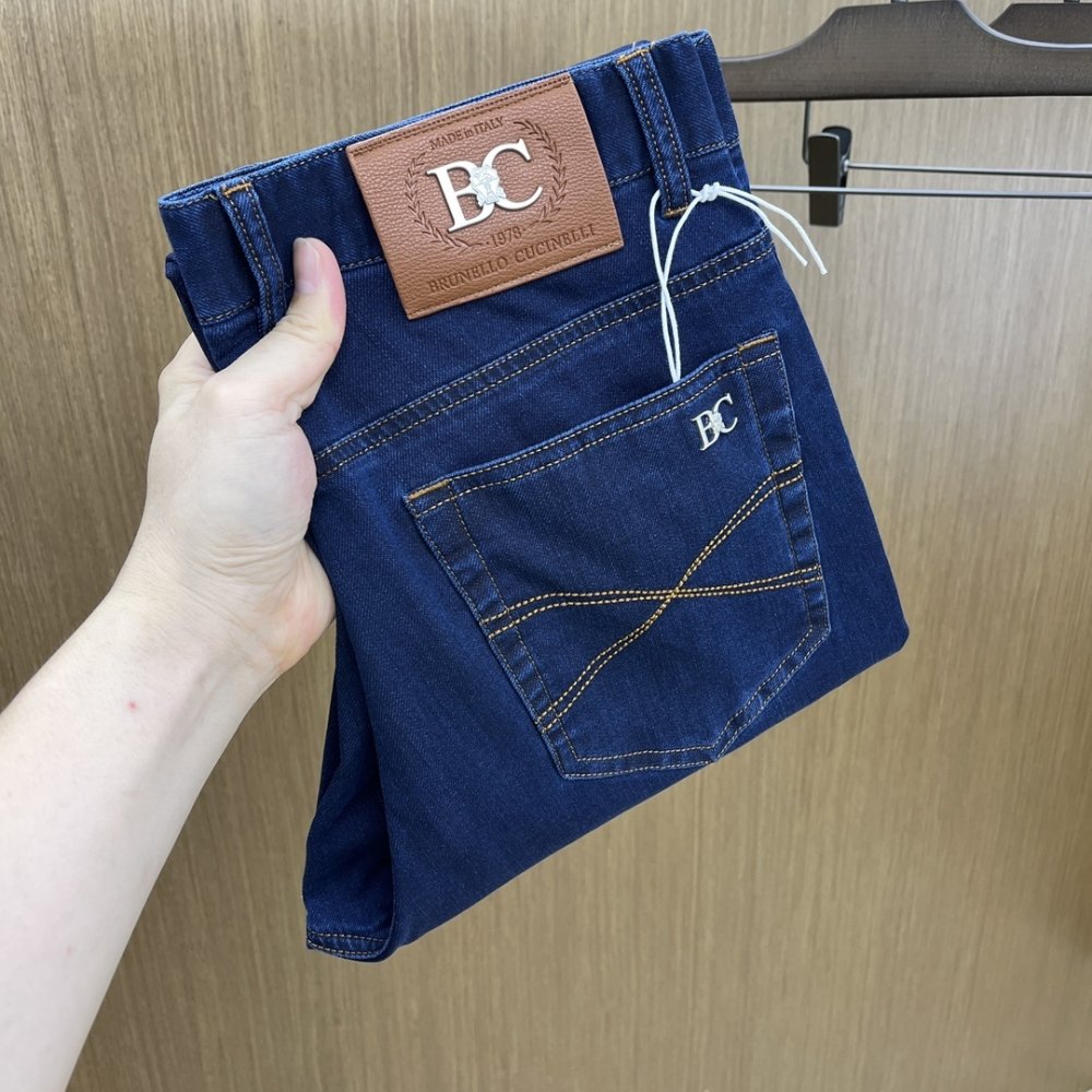 Джинсы мужские