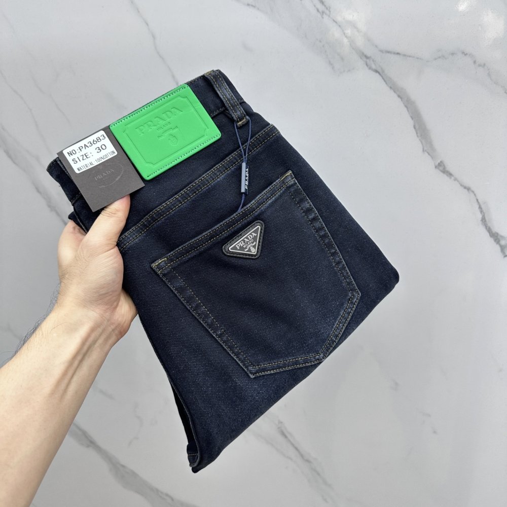 Джинсы мужские