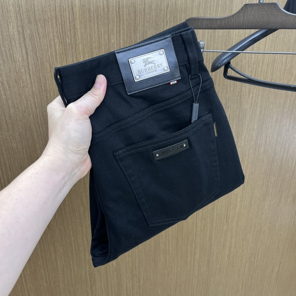 Джинсы мужские