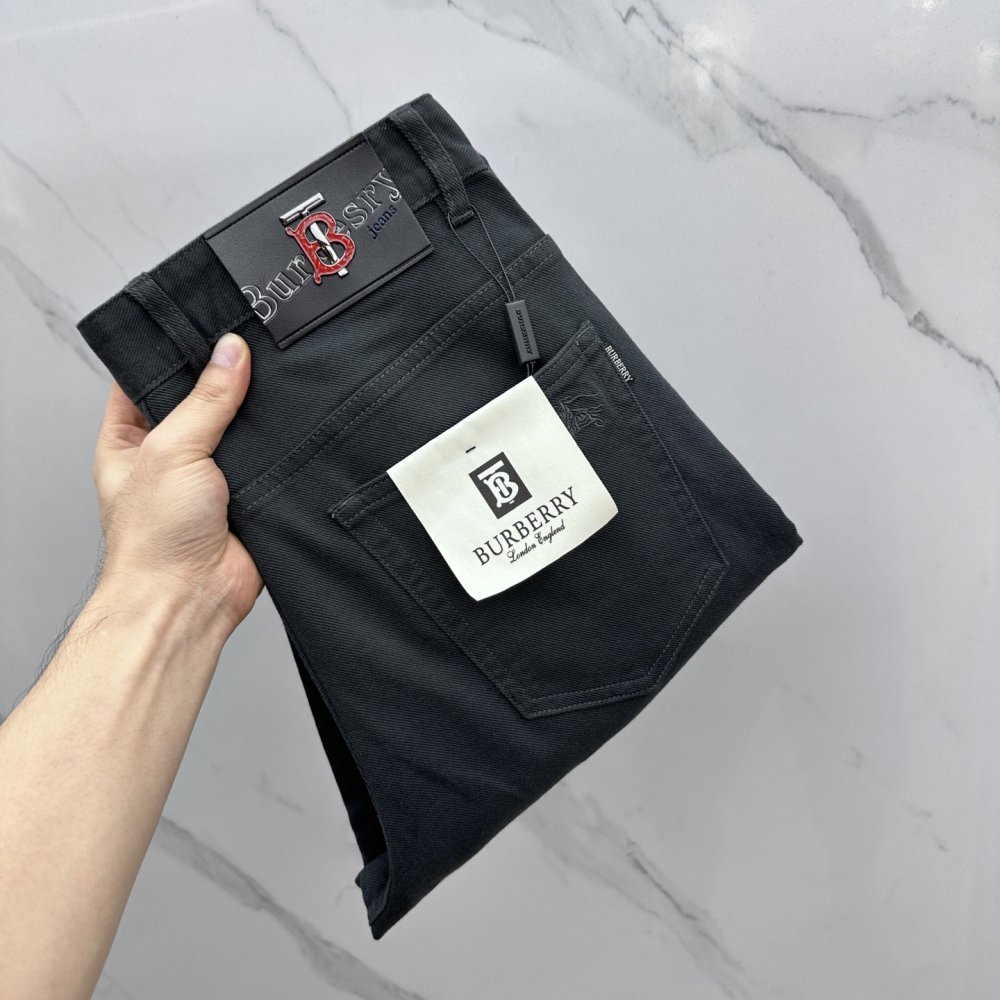 Джинсы мужские