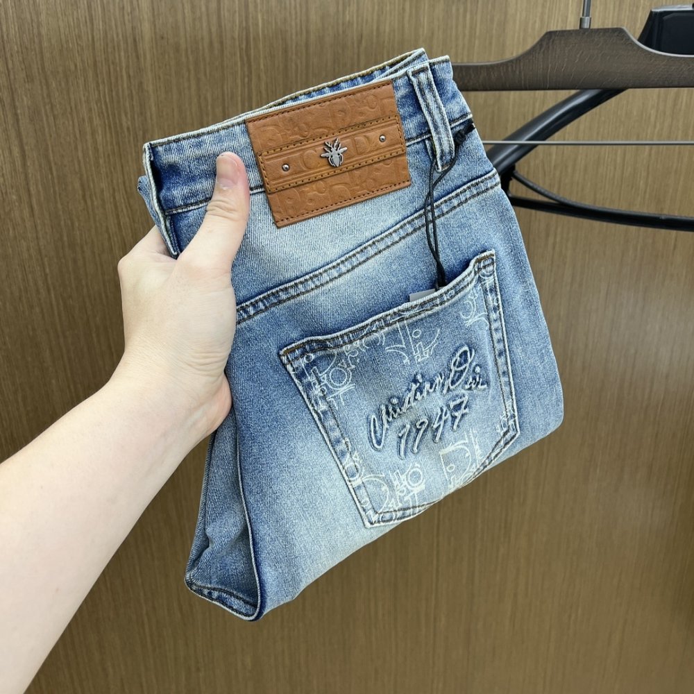 Джинсы мужские