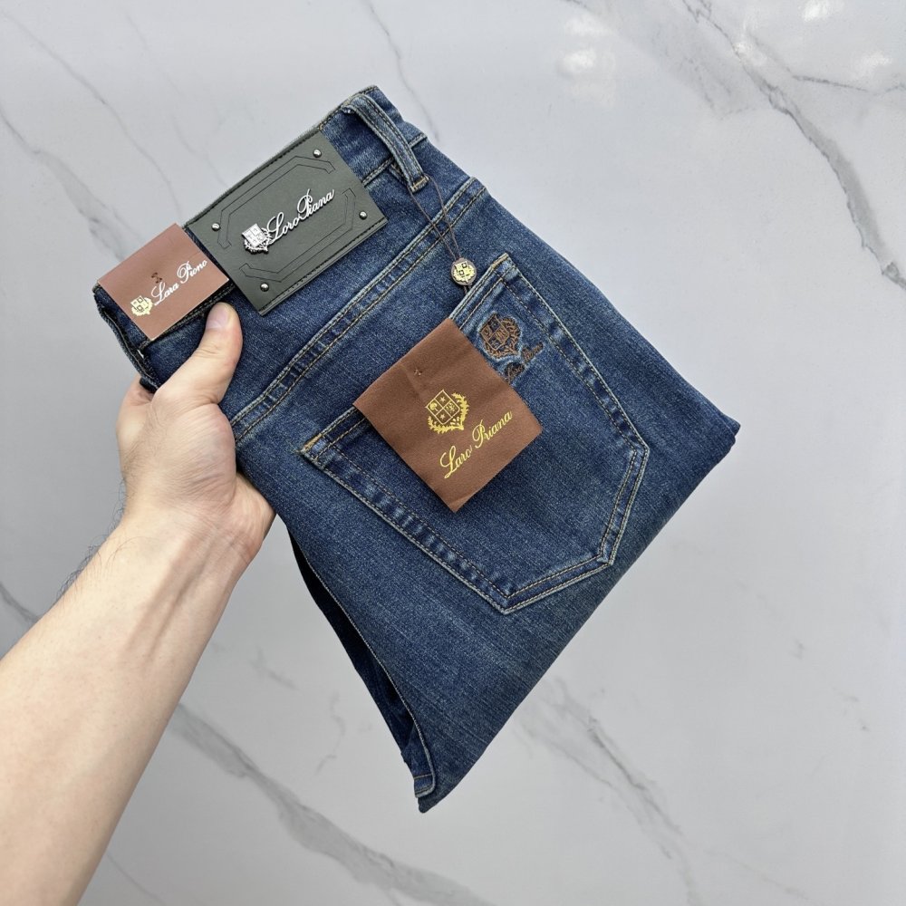 Джинсы мужские