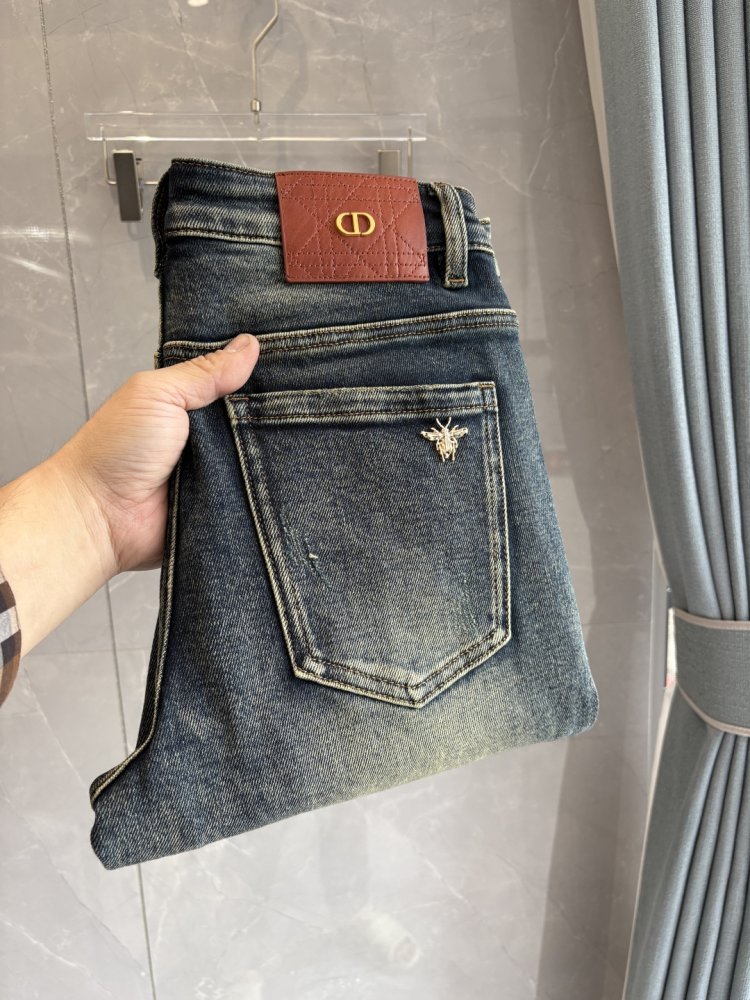 Джинсы мужские