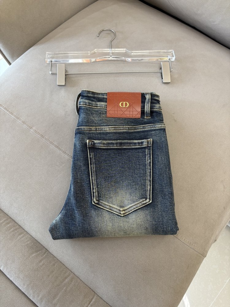 Джинсы мужские