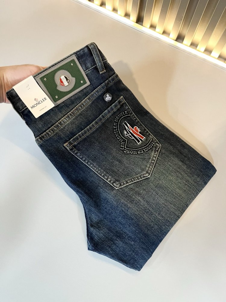 Джинсы мужские