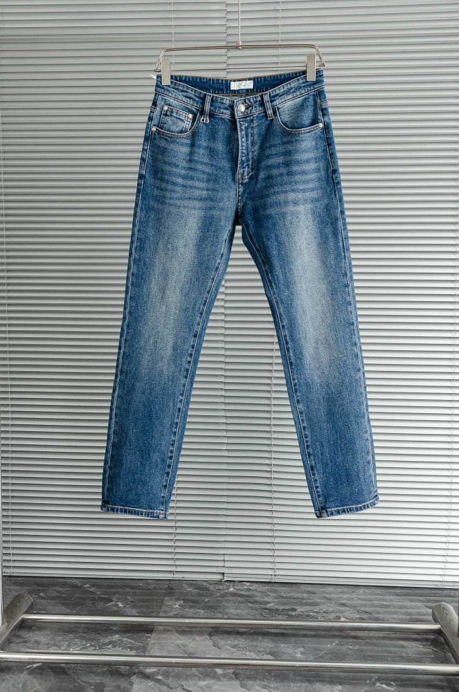 Джинсы мужские