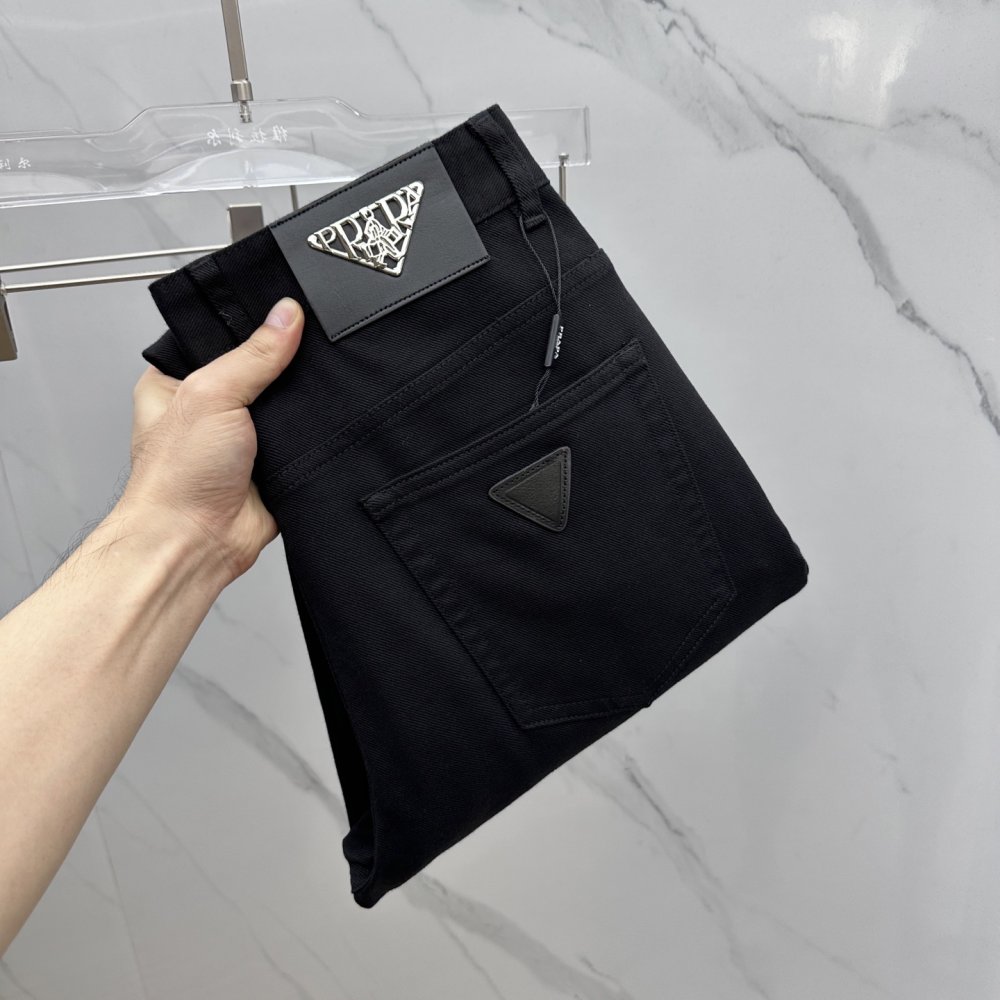 Джинсы мужские