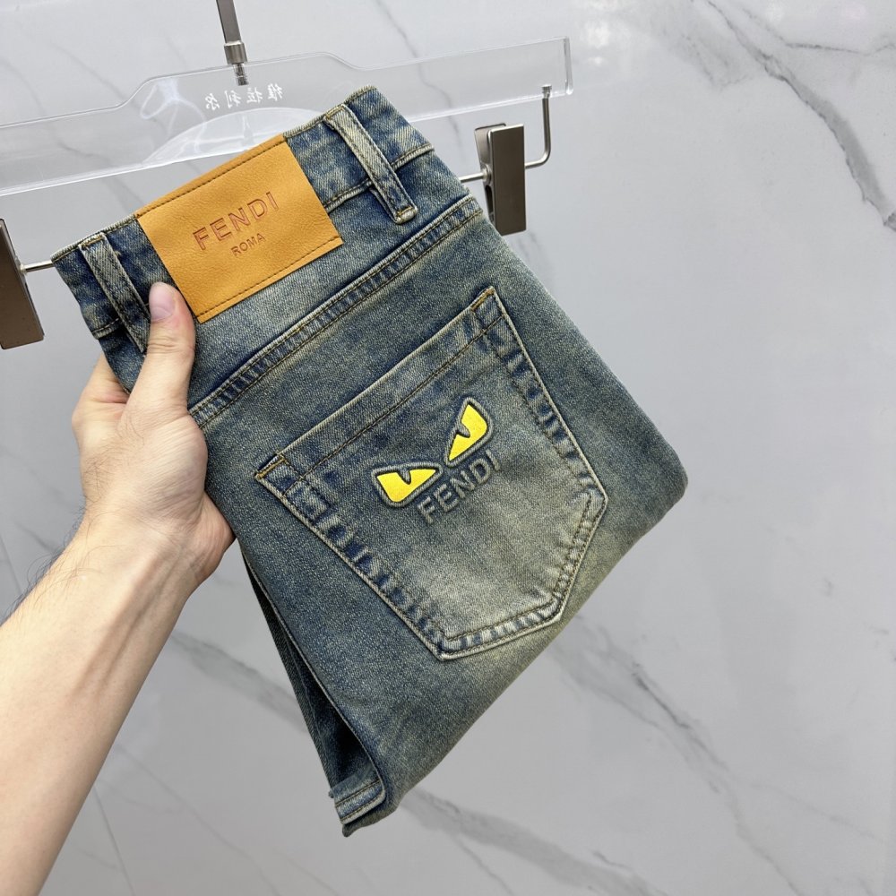 Джинсы мужские