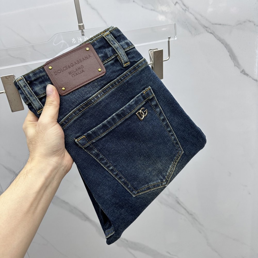 Джинсы мужские