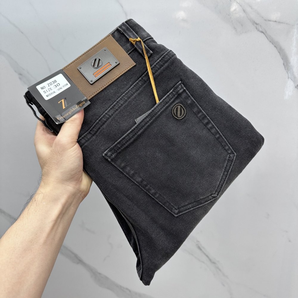 Джинсы мужские