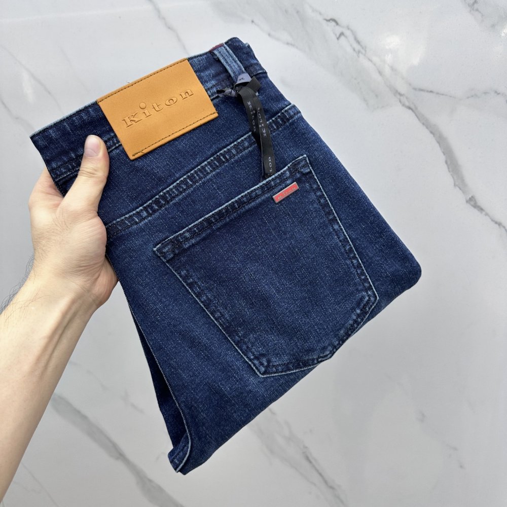 Джинсы мужские