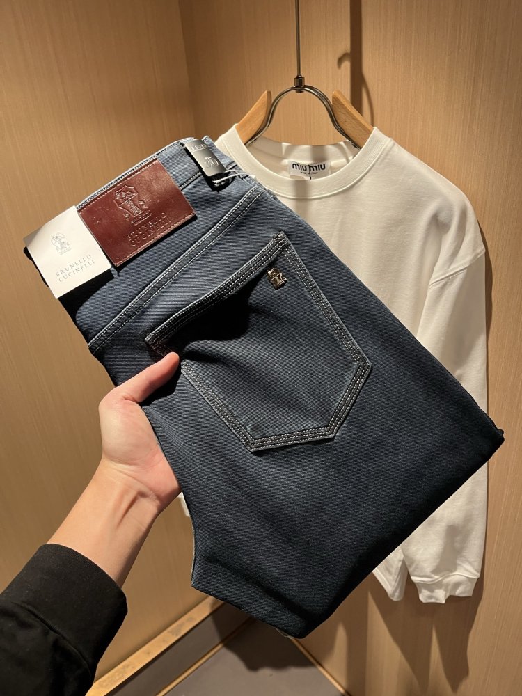 Джинсы мужские