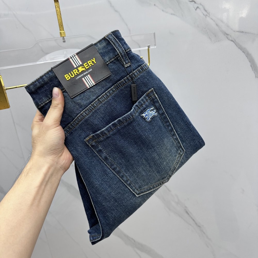 Джинсы мужские