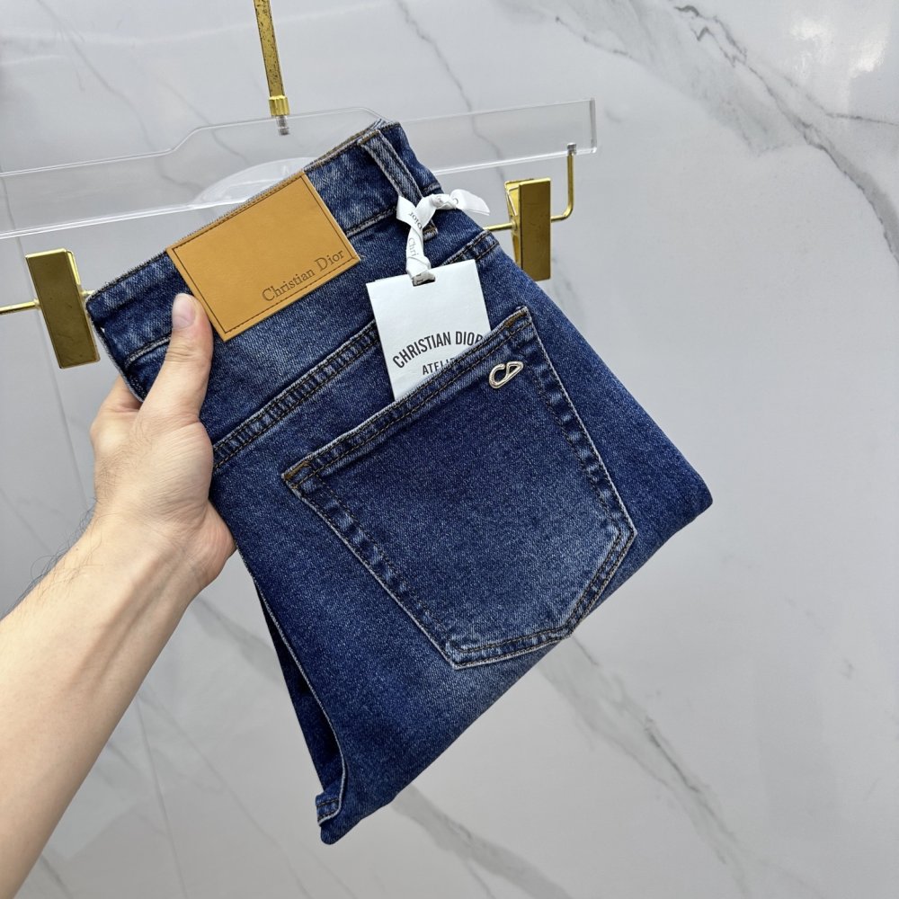 Джинсы мужские