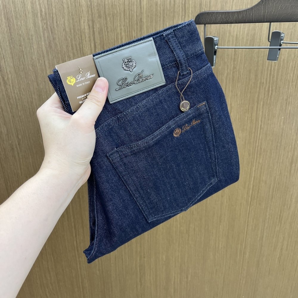 Джинсы мужские